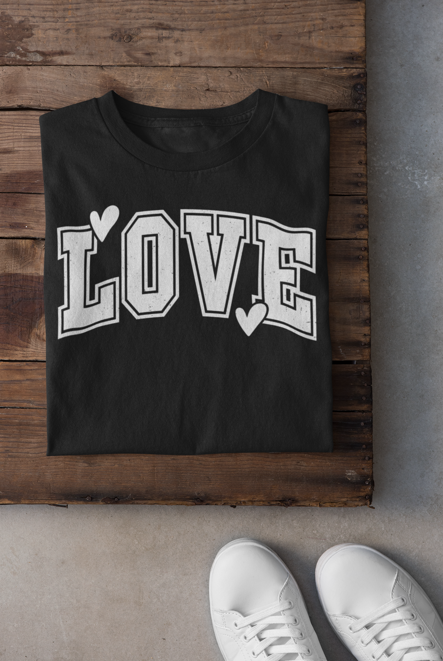 Love - Black